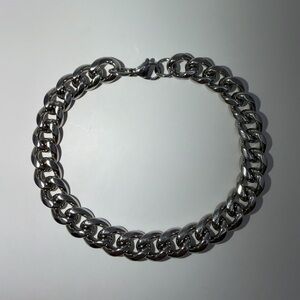 Cuban Medium Chain Bracelet